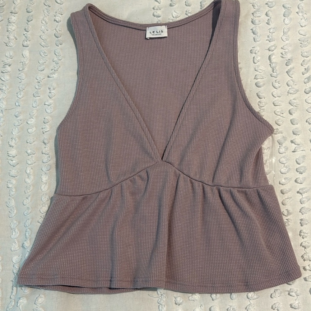 LE LIS COLLECTION TOP!